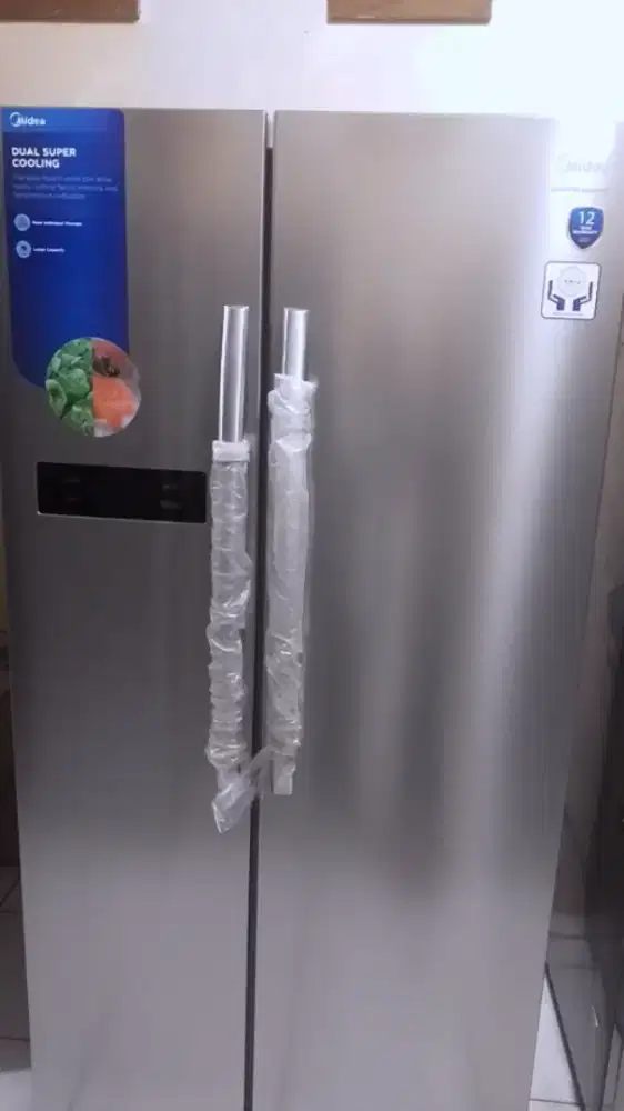 Kulkas side by side Midea inverter hemat listrik masih mulus 95%