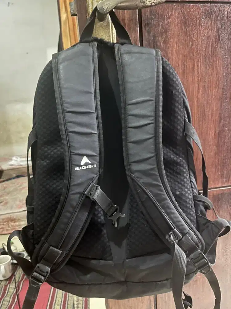 tas eiger original daypack/backpack warna hitam