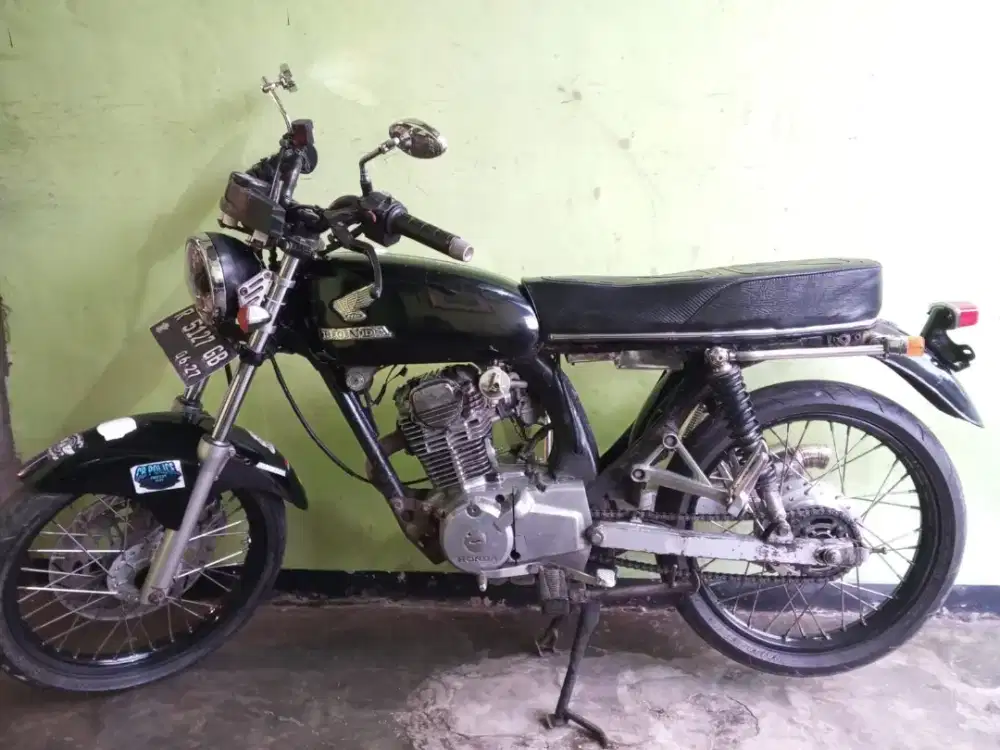 dijual Honda gl 100