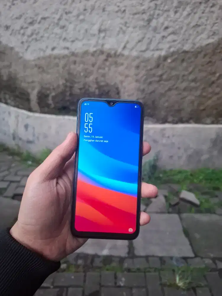 Oppo A7 4/64GB Blue