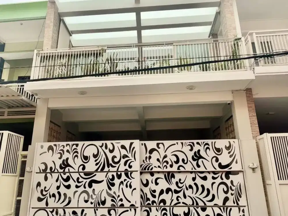 DIJUAL RUMAH PLOSO TIMUR