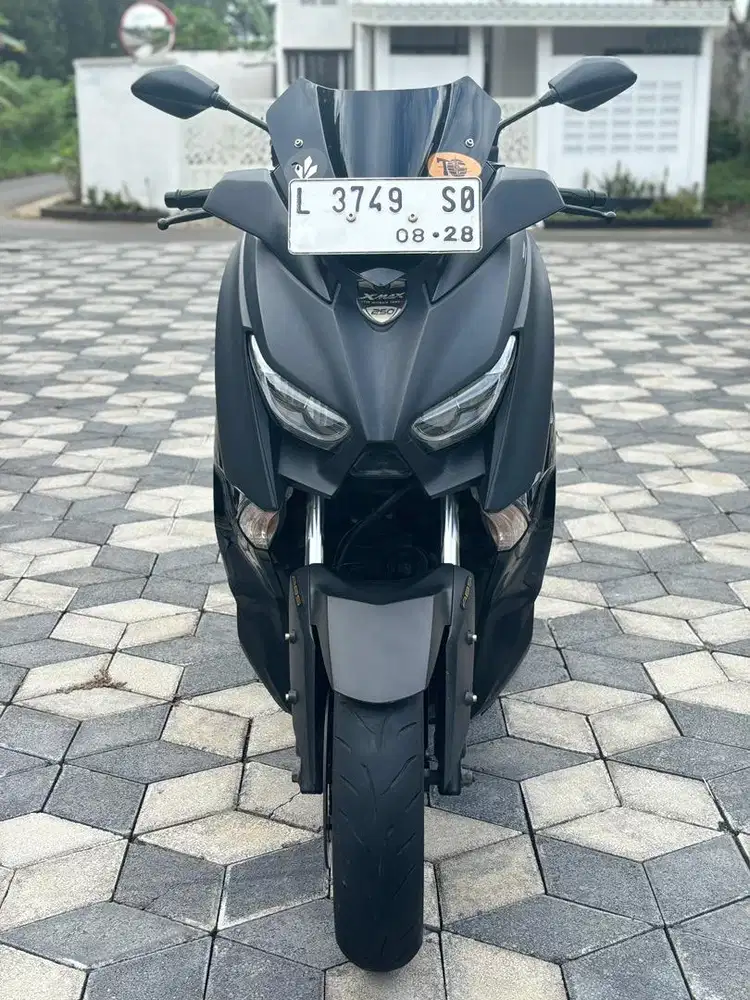 Yamaha XMax 250 ABS Keyless 2018 Hitam Doff Odo 15rb Koko Motor