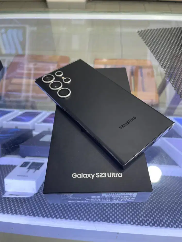 Samsung Galaxy S23 Ultra 256gb Like New