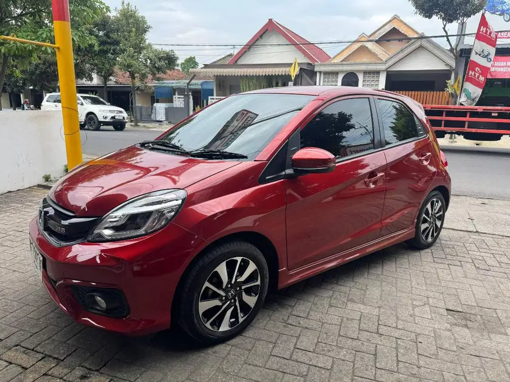 Honda Brio Rs, Automatic,  Tahun 2018, Tangan pertama mulai baru