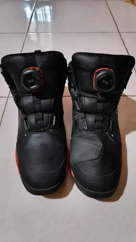 Sepatu Riding Taichi