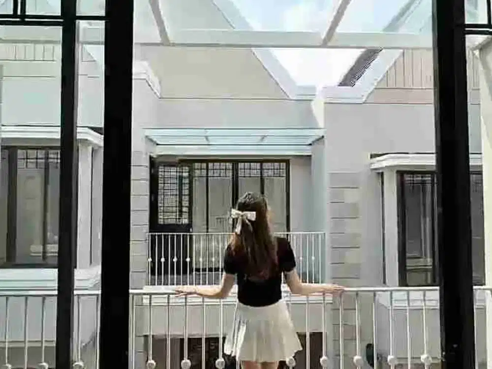 Rumah Mewah Murah di setra duta Bandung dekat Tol Pasteur