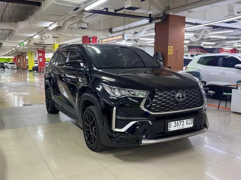 Toyota Kijang Innova Zenix Q 2023