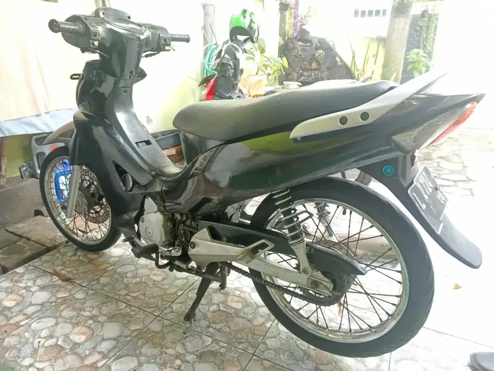 Karisma D 2004 full ori Rungkut