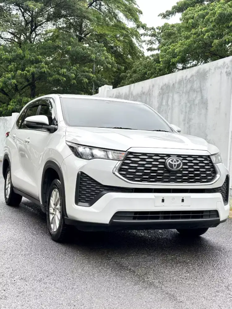 Toyota Zenix G Putih Odo 50rb KM! RECORD TOYOTA! Like New Condition