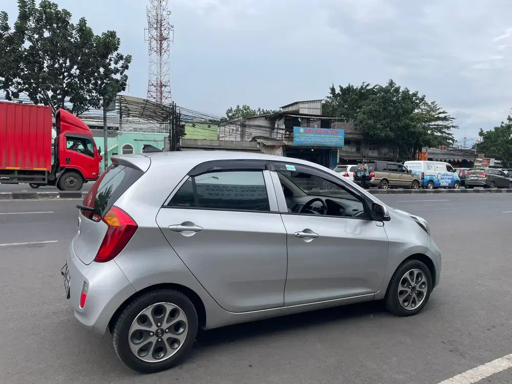 Kia Picanto 2013 Bensin
