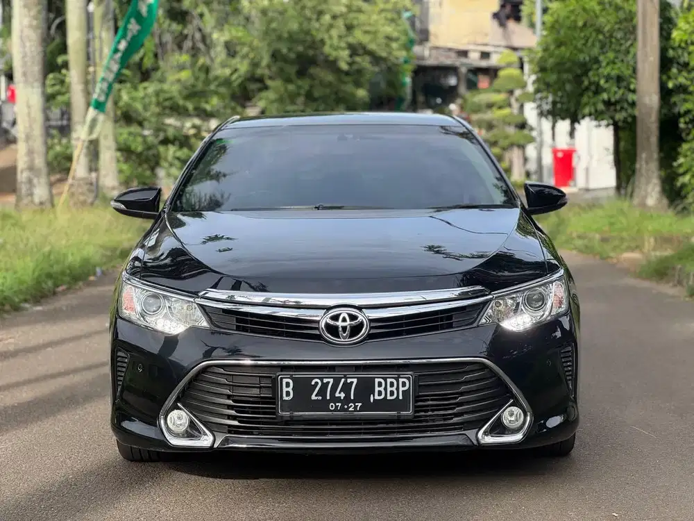 Toyota New Camry V 2.5cc at 2017 TERMURAH!!!