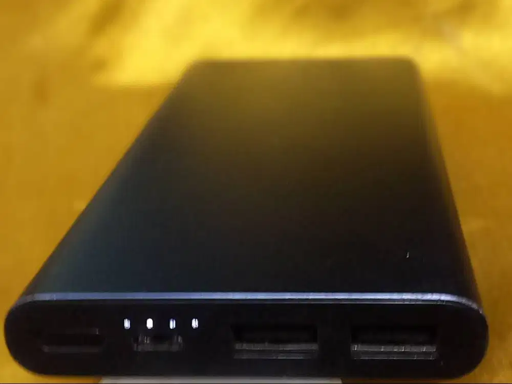 Power Bank Xiaomi,Kapasitas 10.000mAh,Brg.bagus,berat,normal,NET.