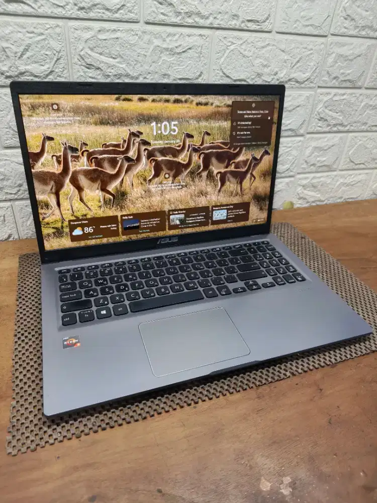 Asus Vivobook X515DA AMD Ryzen 5 (8/256gb) 15,6 inch FHD NORMAL