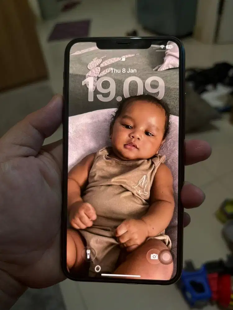 Jual iphone 11pm 256 gold