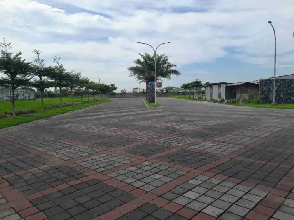 3 kamar tidur , Siap pake