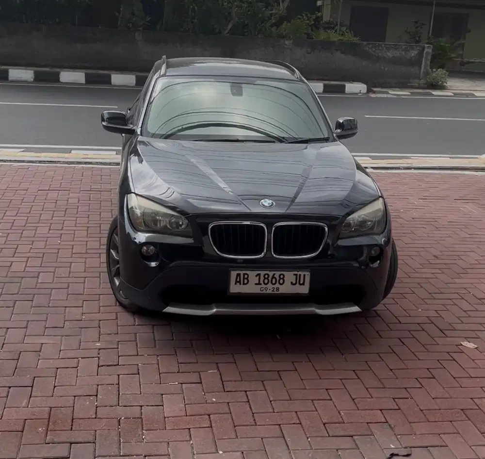 Jual BU BMW X1 2012 terawat all ori plat AB bantul