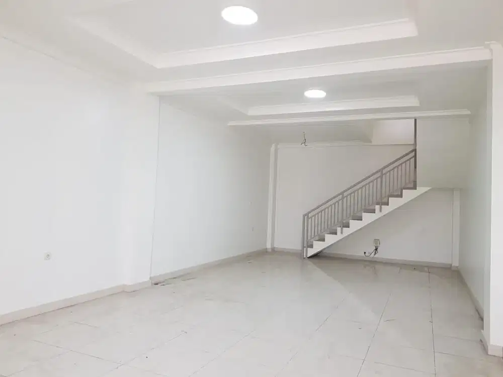 Ruko Bangunan Baru di Singosari Pharmindo