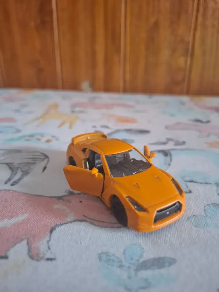 Nissan GTR majorette