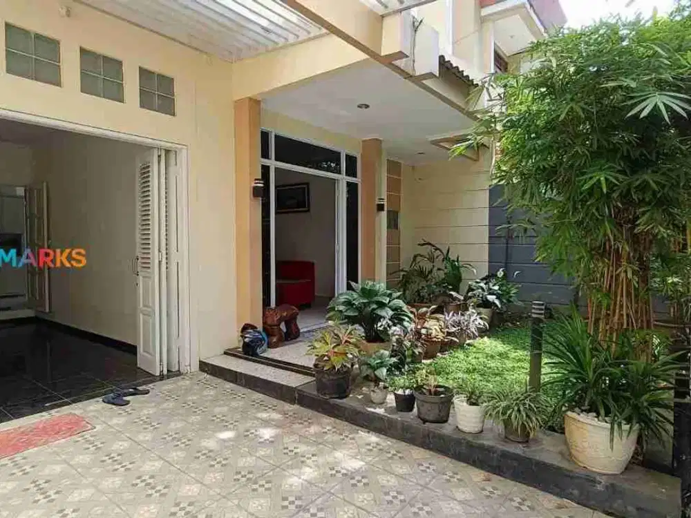 Dijual/disewakan Rumah Solo Baru