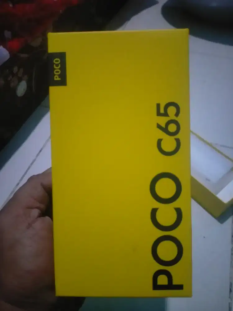 Handphone Poco C65 8-256