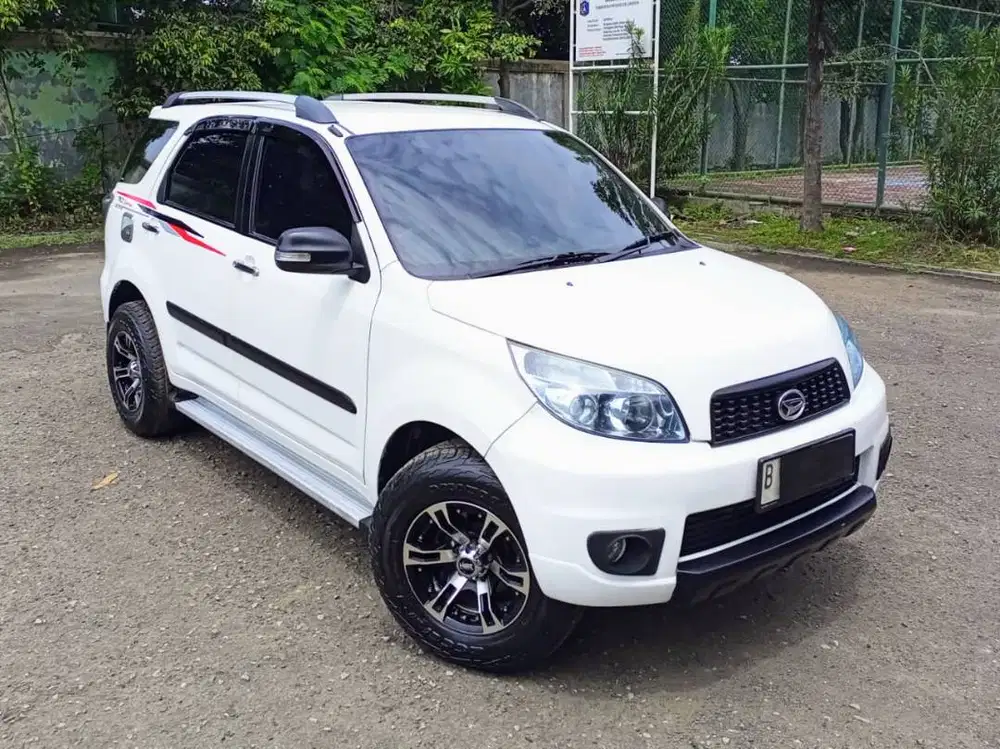 Daihatsu Terios 1.5 TX AT Matic 2012 TS 2013 Putih Low KM Istimewa Ori