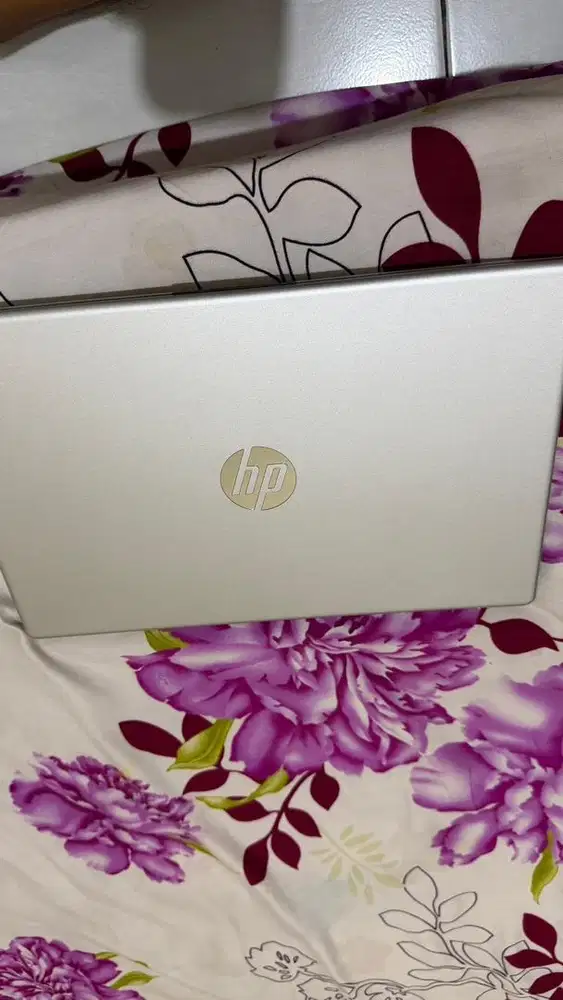 Laptop HP  - AMD Ryzen 3 7000 Series