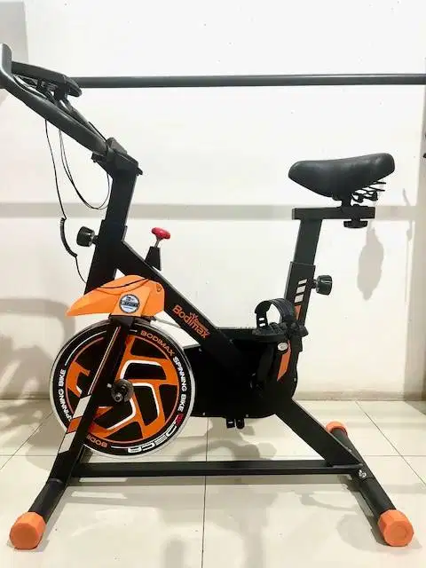 Bodymax  Spinning Bike Premium, bagus sekali
