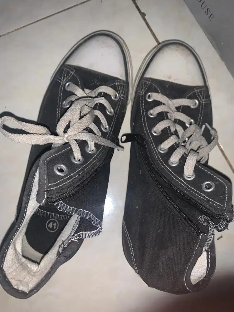 Sepatu Jhonson basic ukuran 41