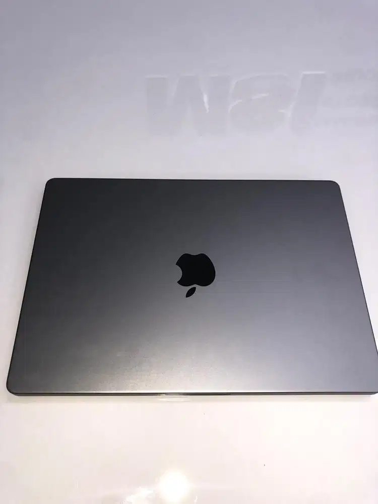 Macbook Pro 2021•M1 Pro•16/512GB