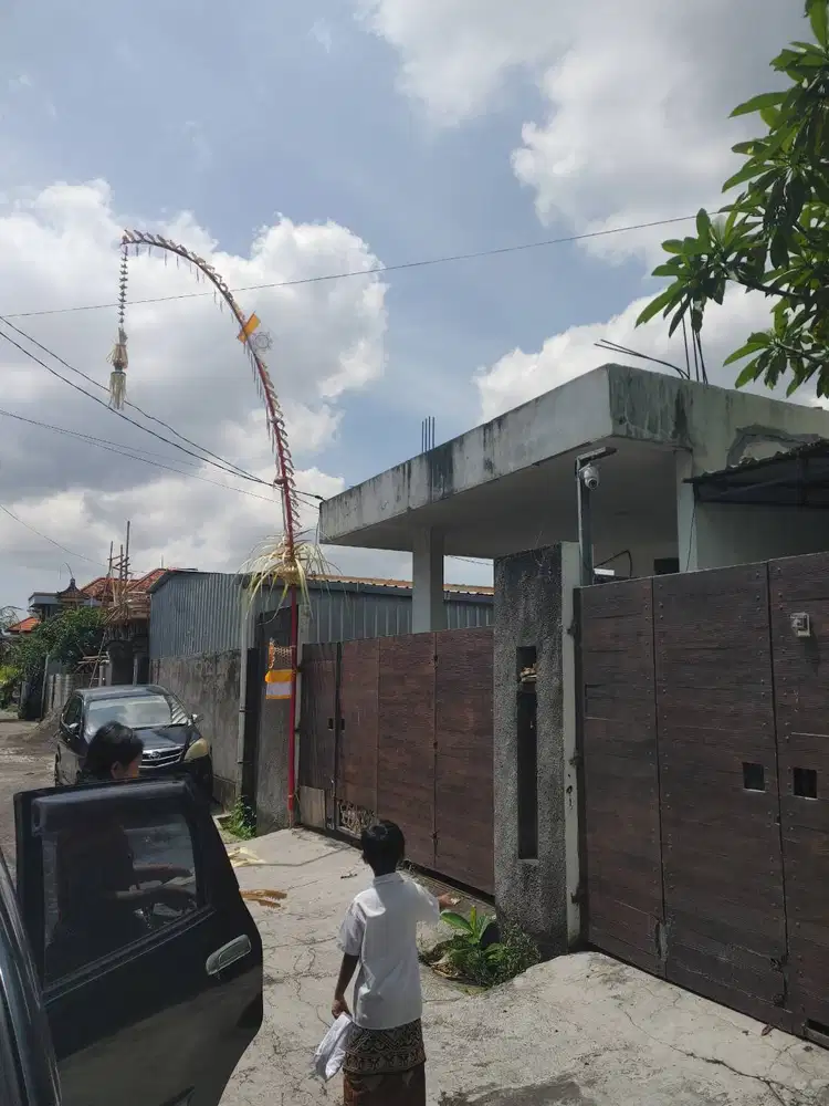 DIJUAL RUMAH TINGGAL + KOS, GUTISWA 5 UTARA, PEGUYANGAN, DENPASAR