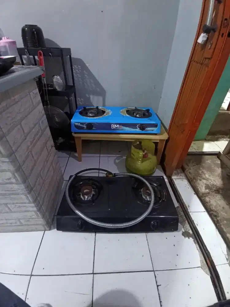 Kompor tabung regulator selang