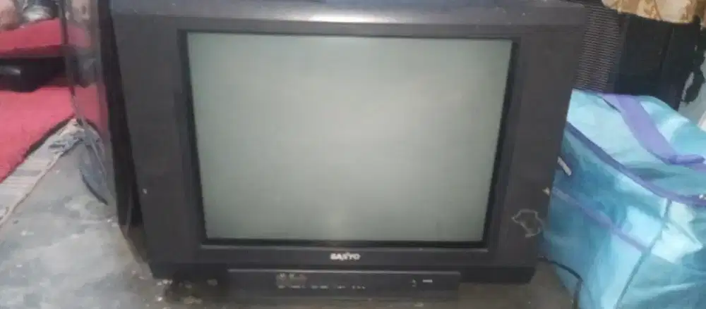 TV tabung 21 flat Sanyo