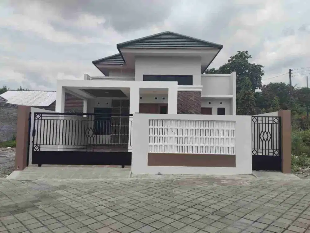 Dijual Rumah Cantik Di Maguwoharjo Sleman Yogyakarta Timur Jogja Bay