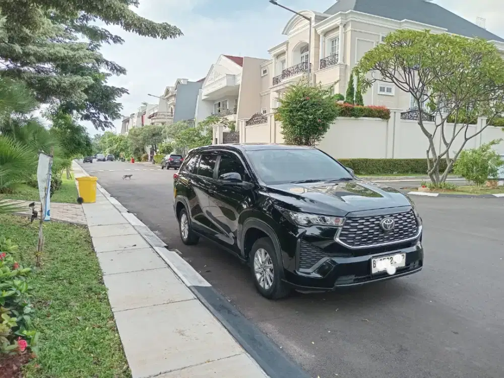 Toyota Innova Zenix G 2.0 AT