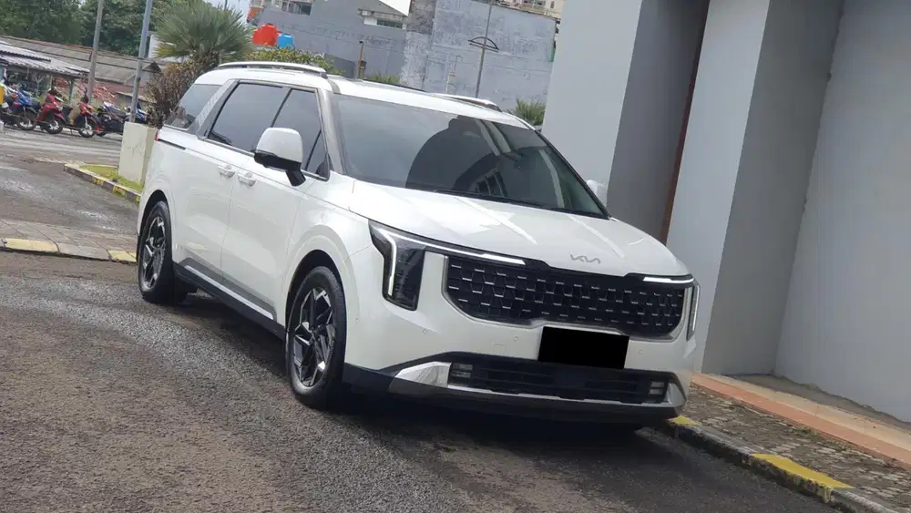 Kia Grand Carnival Premiere 2.2 11 Seater AT 2024/2025