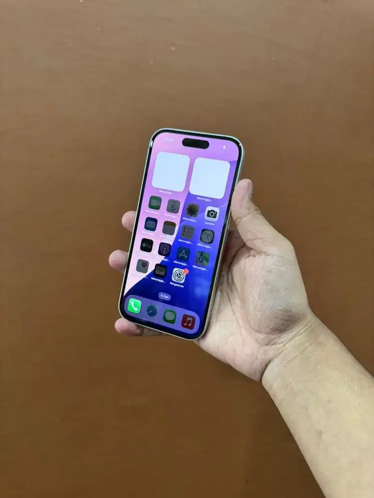 Iphone 16 ibox 128GB on garansi lengkap original bawaan