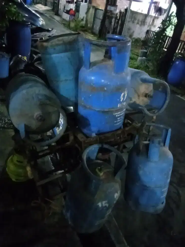 Dijual tabung gas 12 kg
