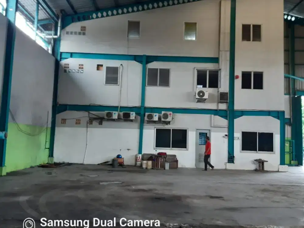 Gudang Siap Pakai Di Cikarang Barat Pinggir Jalan Raya Pantura