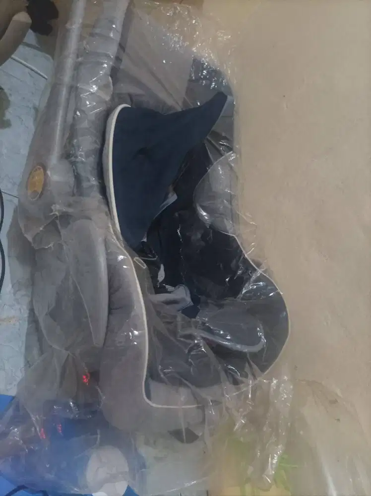 Car seat bayi merk pliko