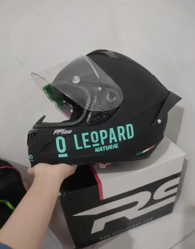 helm rsv leopard fullface