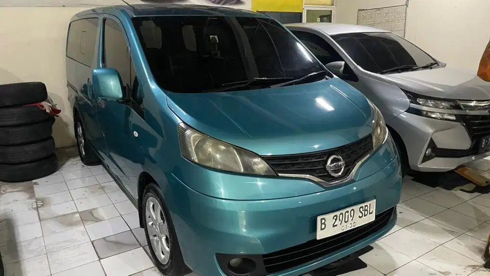 EVALIA XV AT 2012 Dp 7 Jt