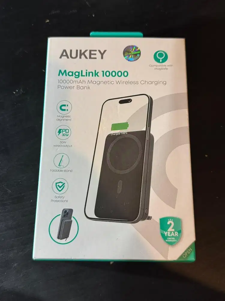 Powerbank Aukey baru 10.000 mAh wireless charger