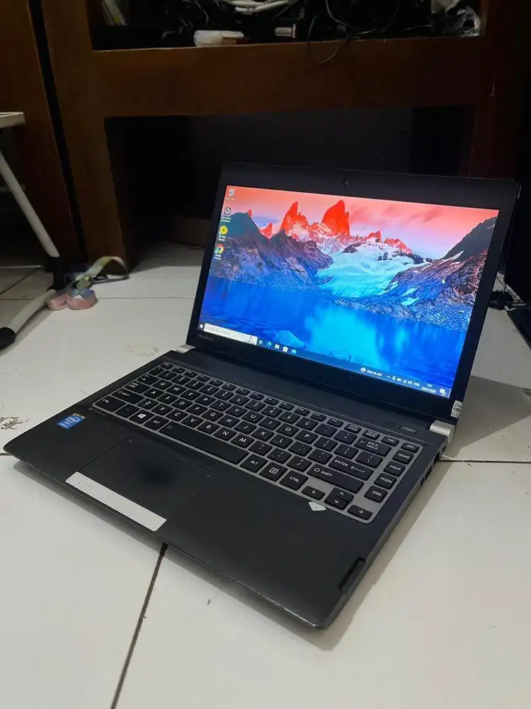 BU Laptop Toshiba Dynabook R734/m core i5