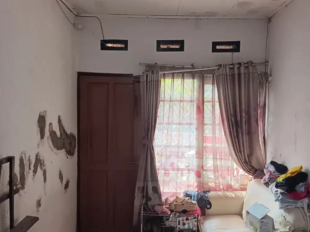 Rumah Strategis di Komplek Nata Endah Kopo