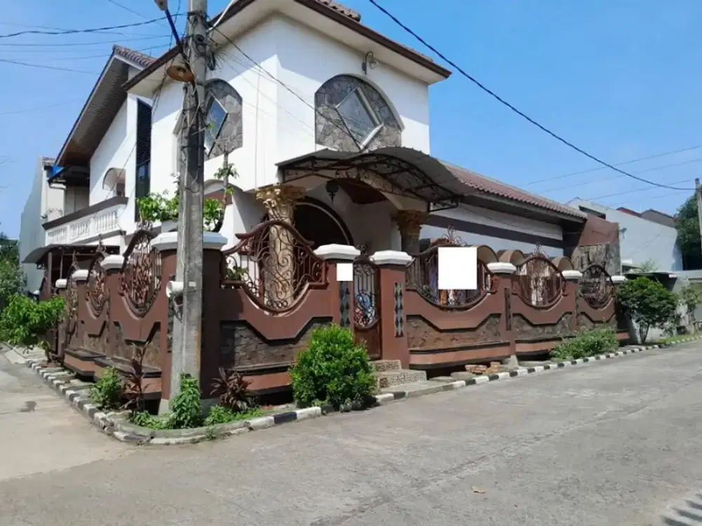 Rumah Hook di Cluster Sakarum Pondok Melati Lingkungan Asri