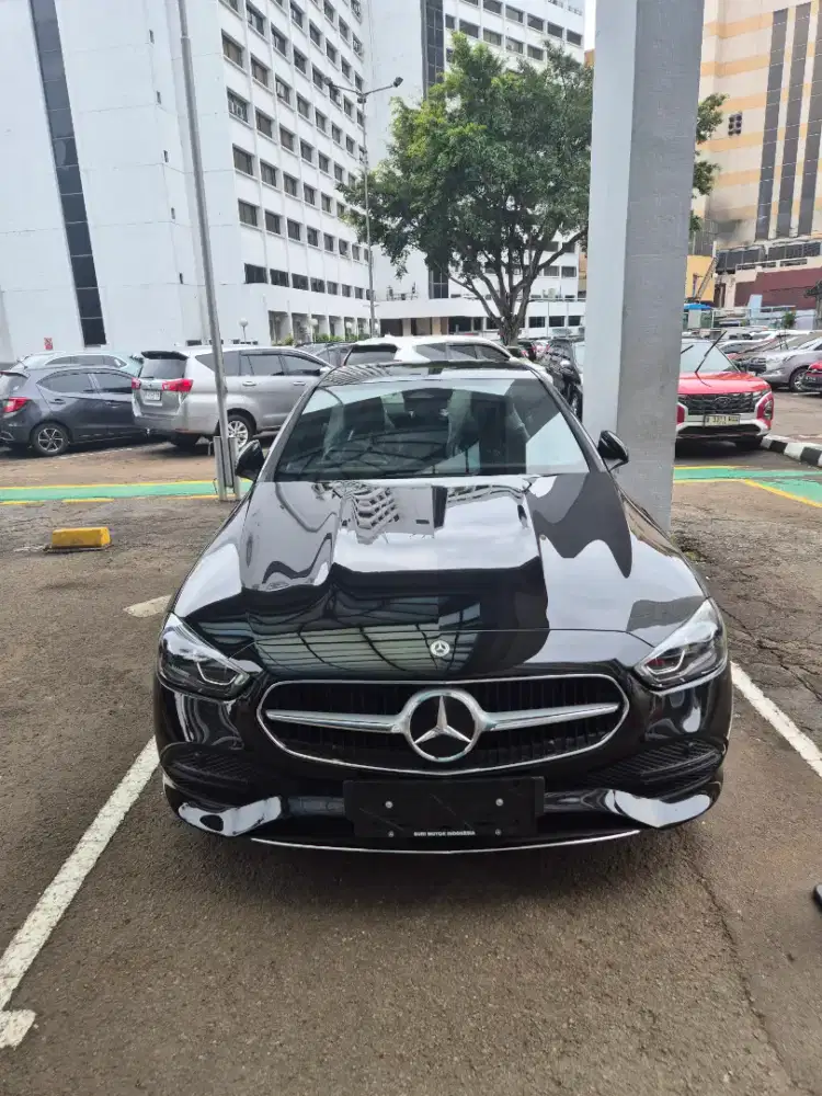 2024 Mercedez Benz C200 Avantgarde Line