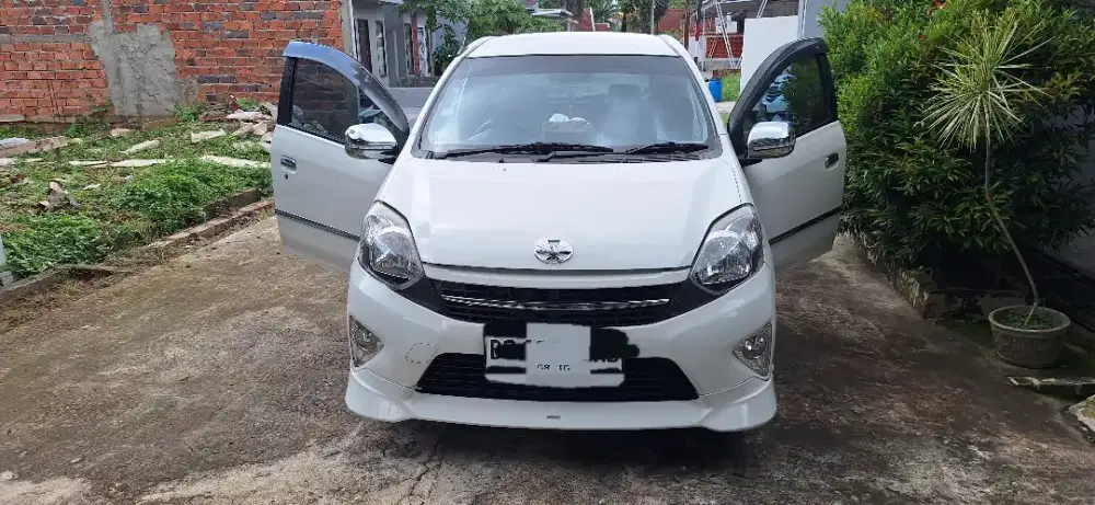 Jual agya tahun 2017 bosqu!!!