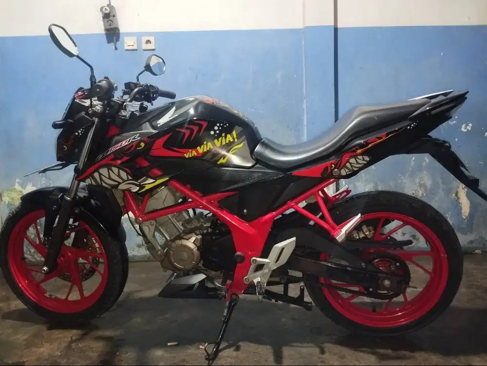 HONDA CB 150 R TAHUN 2016