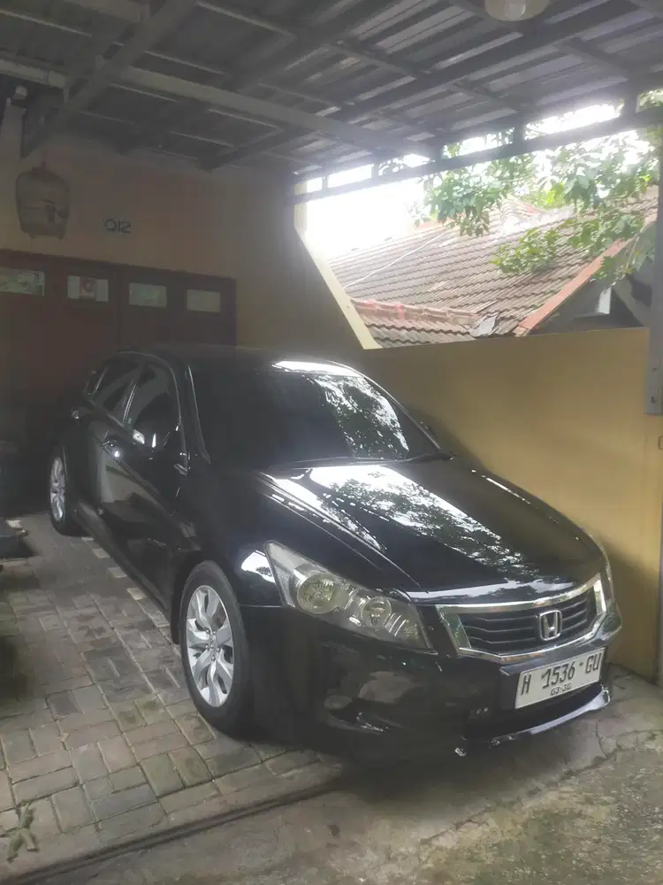 Honda Accord 2010 Bensin