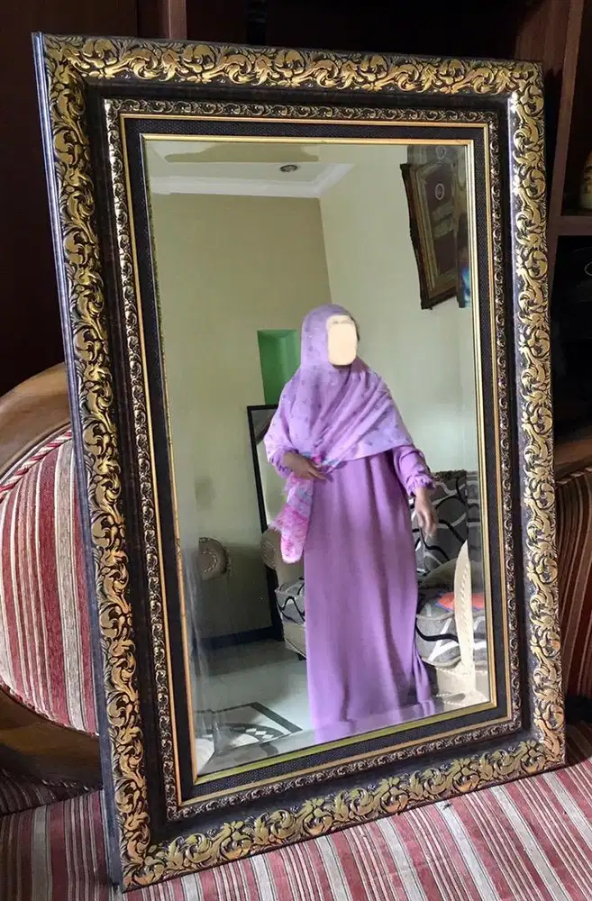 Kaca Cermin Jumbo Besar